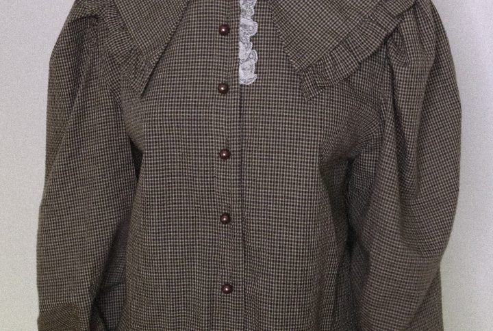 Vintage Style Blouse
