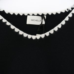 Black/White Knit Wear Full Fit